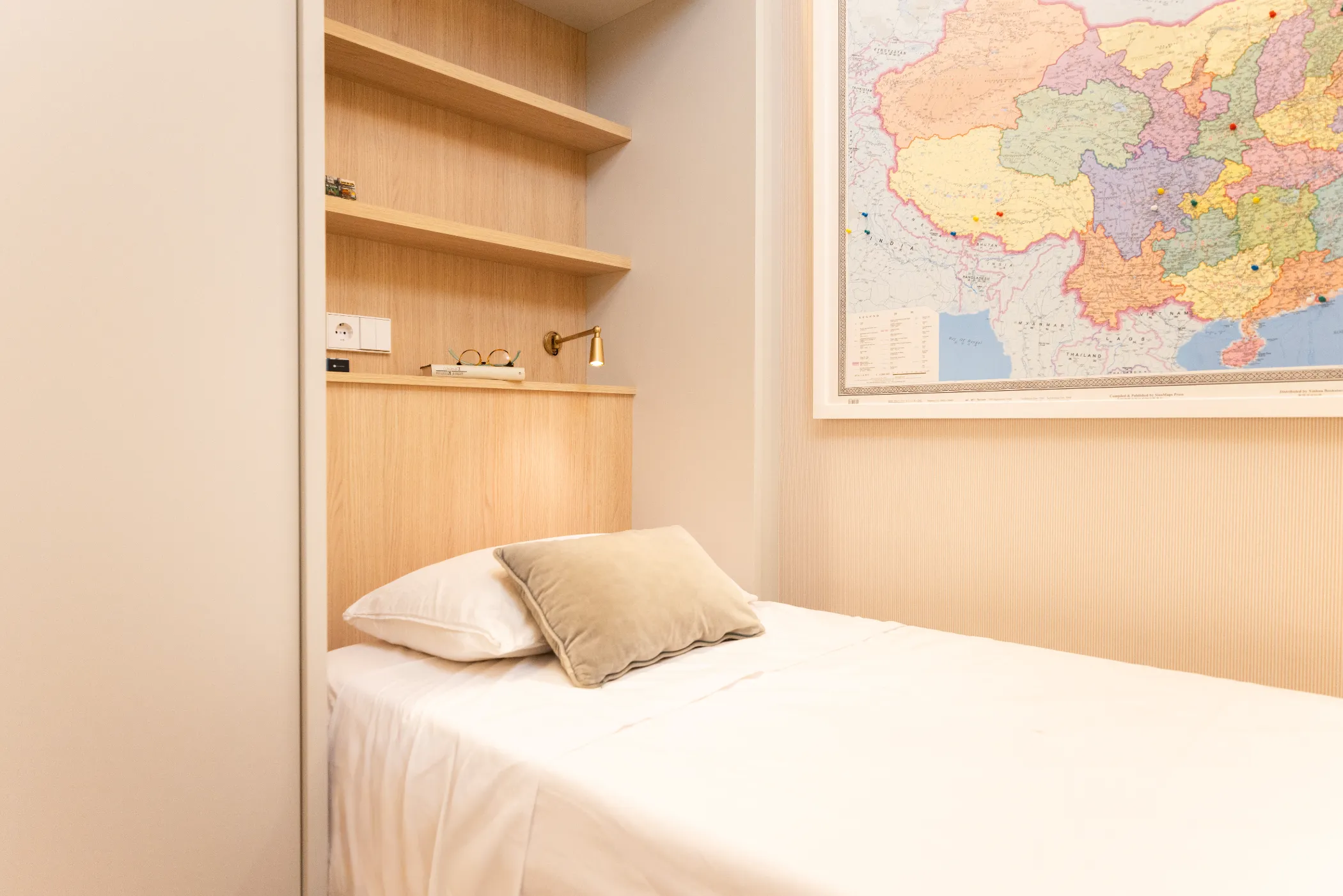 close up bed